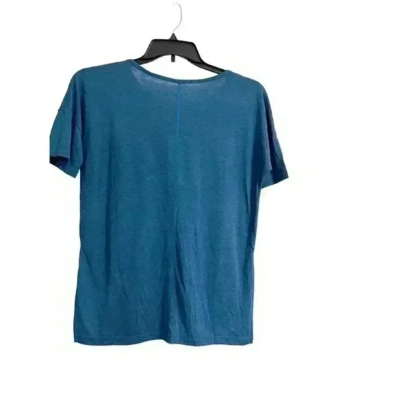 Womens‎ Nike Dri-fit oversized tee. - Picture 2 of 4